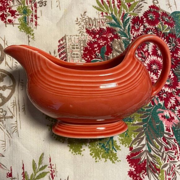 Fiestaware Retired Color Persimmon Gravy/Sauce Boat - Picture 2 of 5